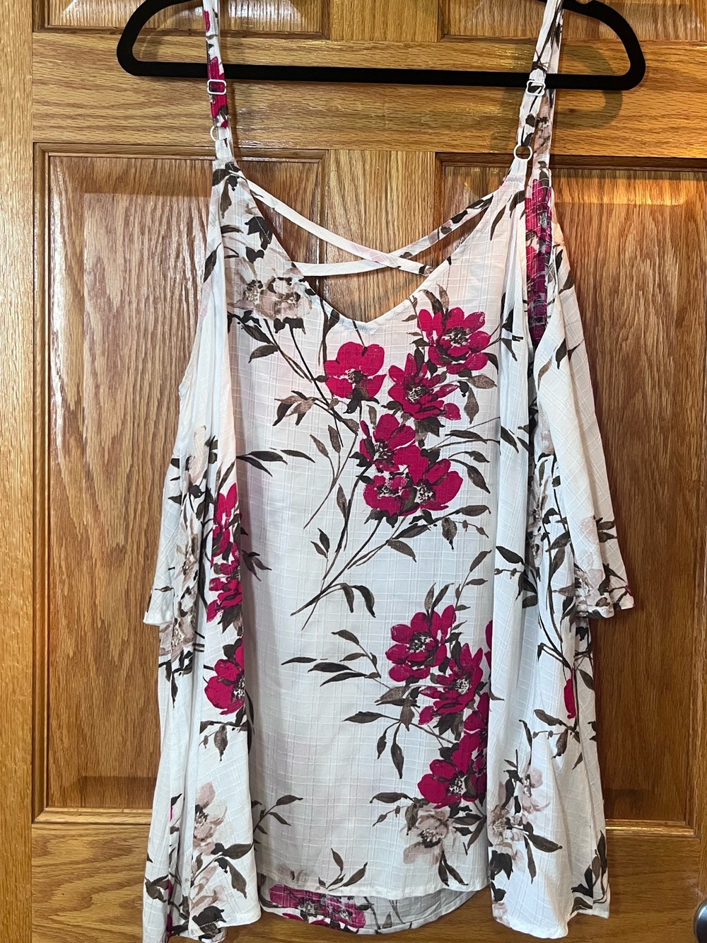 NWT Torrid 1(1X) Ivory Floral Double Layer Cami Adjustable spaghetti Straps - Picture 3 of 7